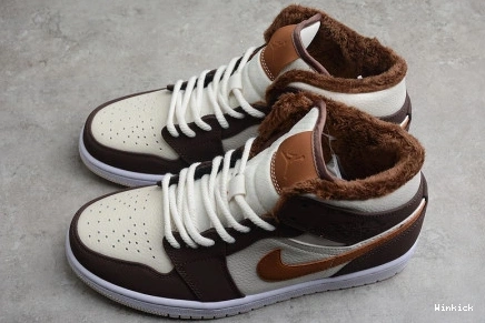 Mid Oatmeal SE Jordan DO6699-200 Brown 1 Basalt 1215